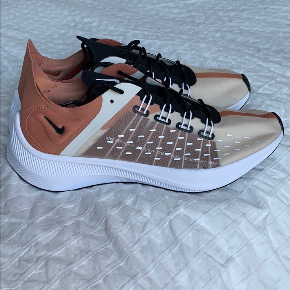 NIKE exp x14 shoes. Never worn outside.